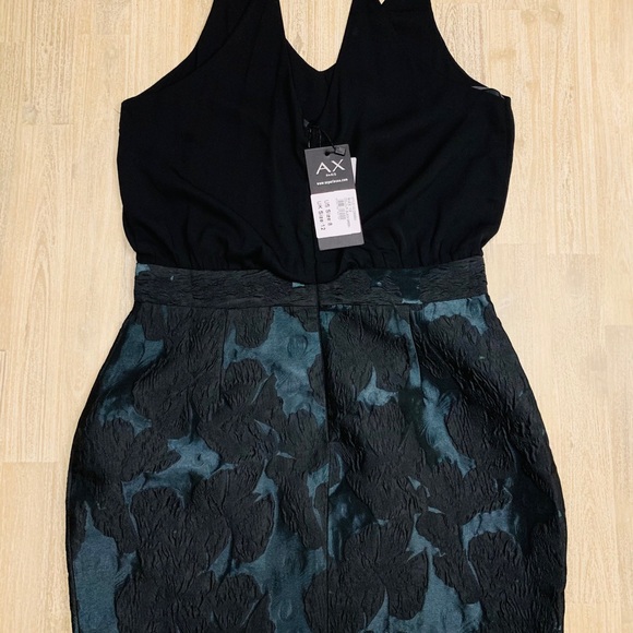 Party/Work Dress 💖 NWT - Picture 2 of 4